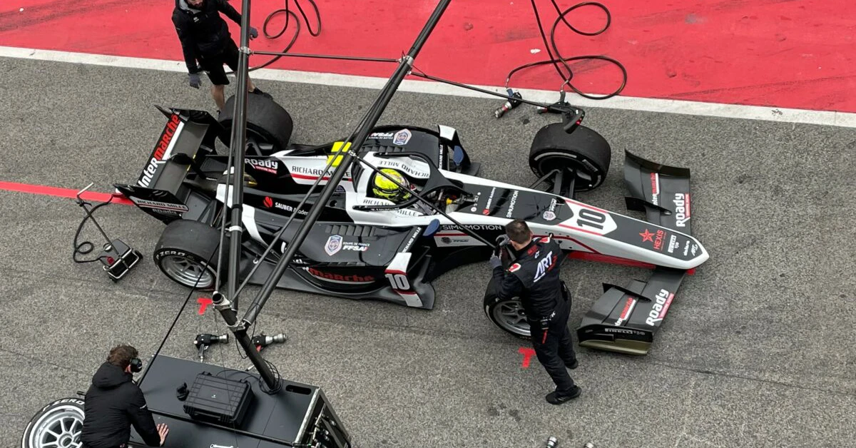 La Formule 2 innove avec la fin des pistolets pneumatiques