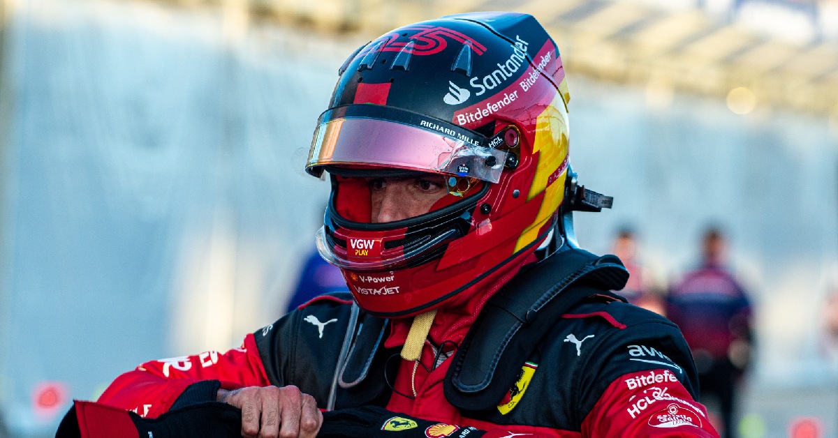 Sainz dément la rumeur l&rsquo;envoyant chez Audi en 2026