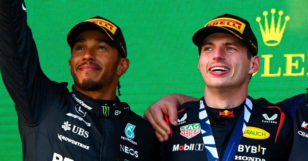 Hamilton (Mercedes) et Verstappen (Red Bull) sur le podium en Australie 2023 - ©️ Red Bull Content Pool
