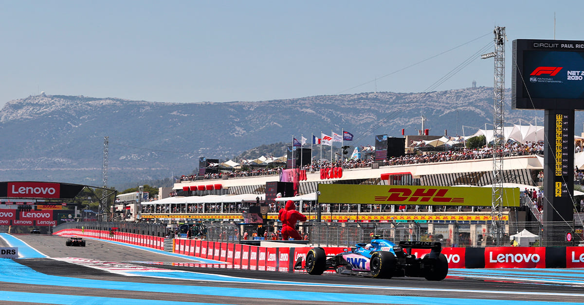 Domenicali : “Le jour où le président Macron veut discuter pour parler du retour de la France, je viens”